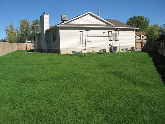 2nd image of 4275 W Lochshire Cir