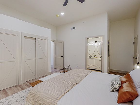 3rd image of 223 Sierra Dr SE Unit A-2