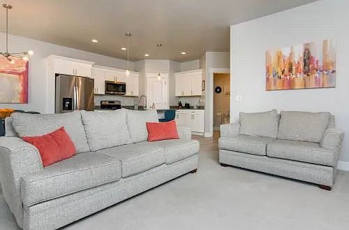 4328 W Quiet Shade Dr — Photo 3