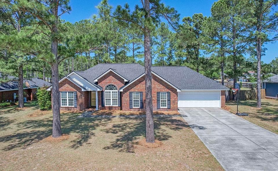 1st image of 182 Autumn Leaf Dr