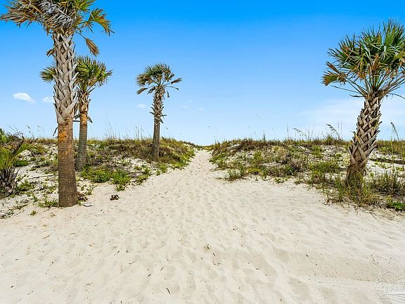 5th image of 33 Calle Marbella