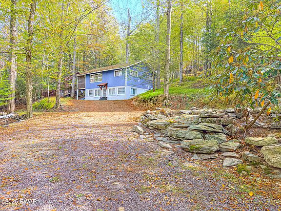 5th image of 458 Lakeside Dr