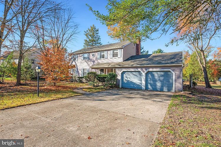 1st image of 128 Pine Valley Dr