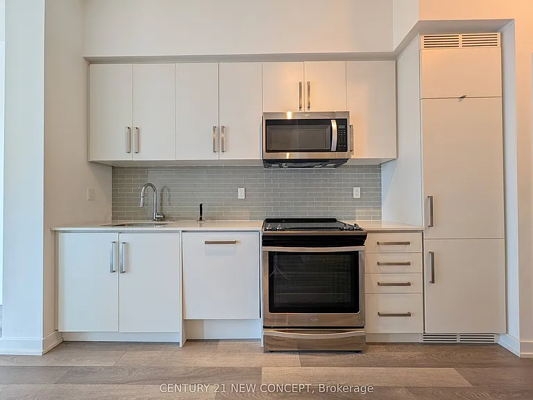 5180 Yonge St #1408 — Photo 4