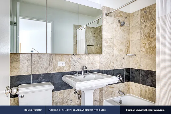 Rented by The Blueground | media 87