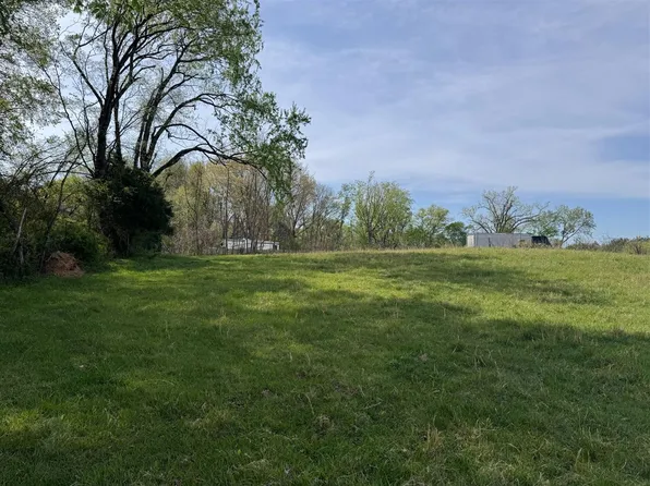 1997 Sunnyside Gotts Rd, Bowling Green, KY 42103