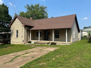218 N B St, Bonne Terre, MO 63628