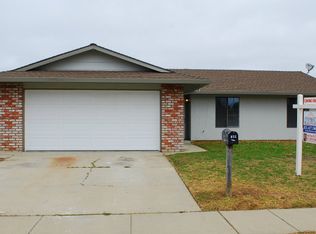 855 Van Ness Ct, Salinas, CA 93907