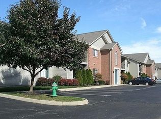 719 Spring Valley Dr, Lewis Center, OH 43035