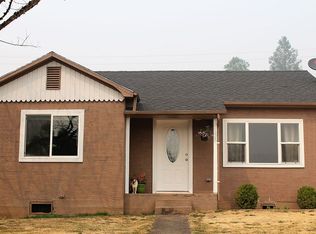 155 E 4th Ave, Sutherlin, OR 97479