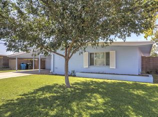 3637 E Laurel Ln, Phoenix, AZ 85028