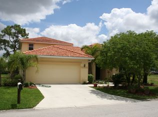 12024 Cypress Links Dr, Fort Myers, FL 33913