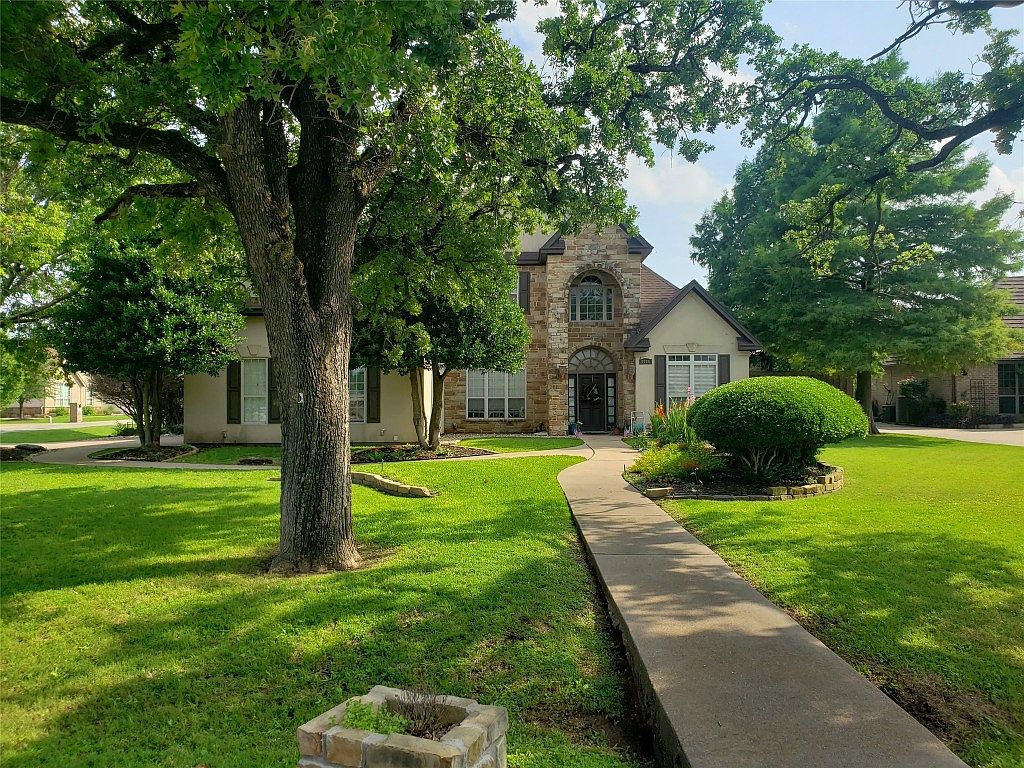 3724 Cove Timber Ave, Granbury, TX 76049 Zillow