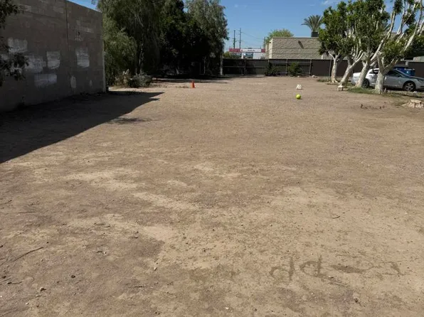 925 E G St, Brawley, CA 92227