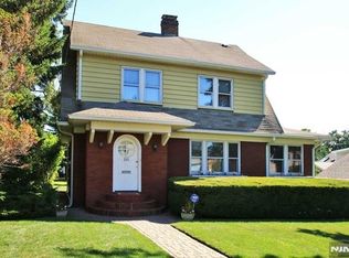 333 Henry St, Hasbrouck Heights, NJ 07604