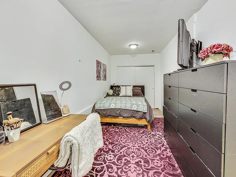 1332 W Nelson St #GDN — Photo 14