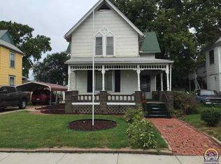829 NW Jackson St, Topeka, KS 66608