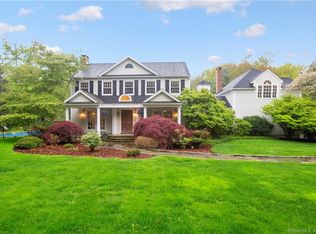 1085 Burr St, Fairfield, CT 06824