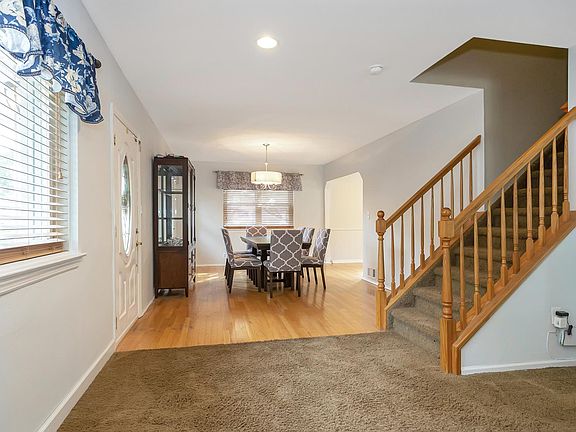 5th image of 26 Park Ln