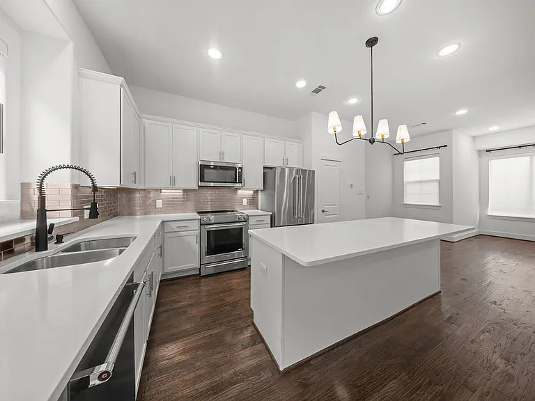 5811 Bryan Pkwy #50 — Photo 17