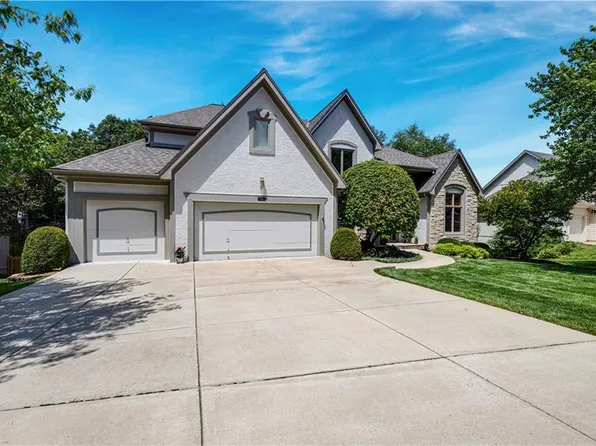 7620 Lichtenauer St, Shawnee, KS 66217