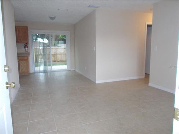 4th image of 5589 71st Ave N