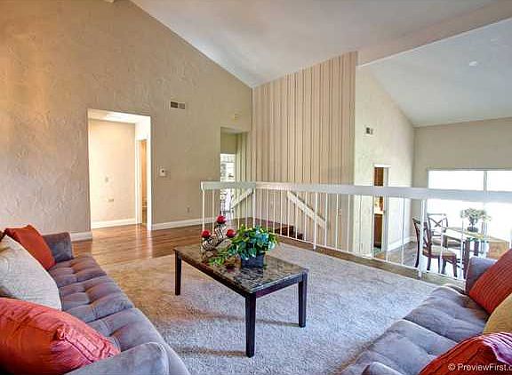 5th image of 16944 Saint Andrews Dr