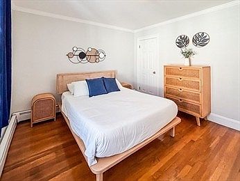 3rd image of 65 Saint James Cir
