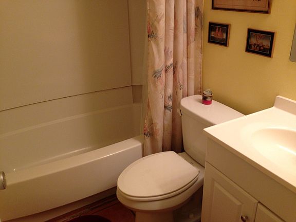 3rd image of 232 36th Ave N APT 105C