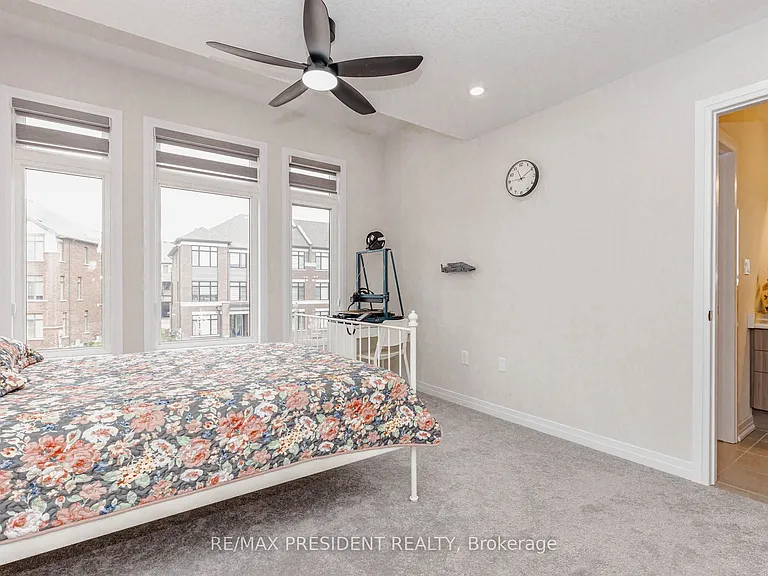 405 Newman Dr — Photo 40