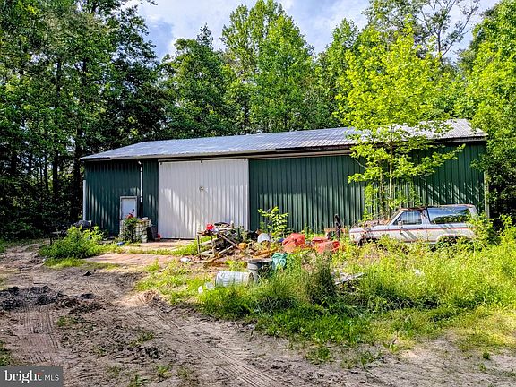 4th image of 8400 New Cut Rd