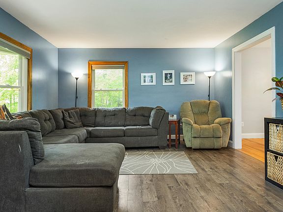 5th image of 5726 Grand River Dr