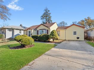 (Undisclosed Address), Westmont, IL 60559