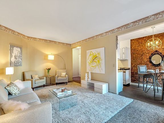 3rd image of 230 E 71st St APT 6A