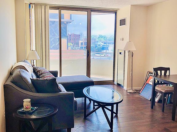 4th image of 4801 Fairmont Ave APT 303