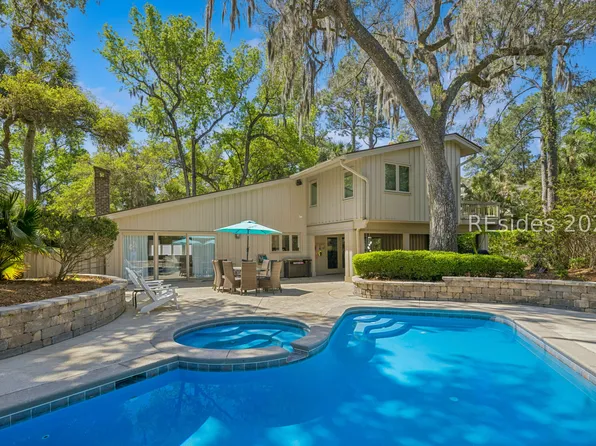 12 Sand Hill Crane Rd, Hilton Head Island, SC 29928