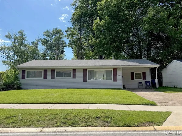 4411 Edmundson Rd, Saint Louis, MO 63134