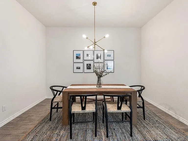 4122 Ellinger Dr — Photo 11