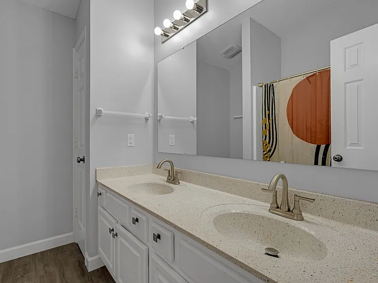 5709 Eden Village Dr — Photo 17