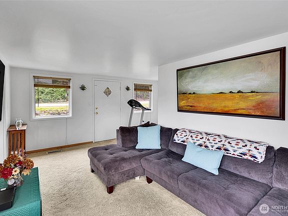 4th image of 22317 16th Avenue S