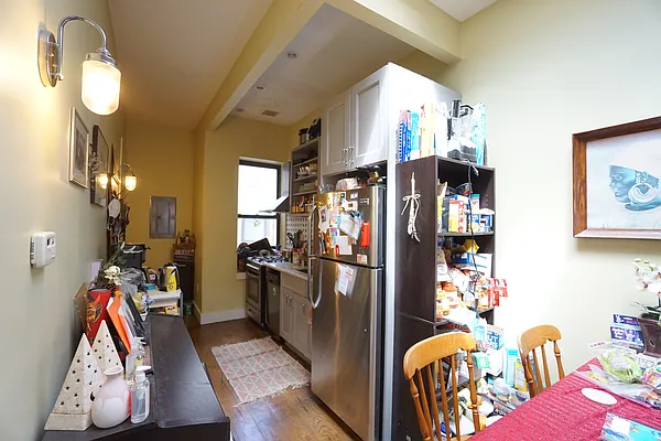 Rented by Rennit Inc. | media 41