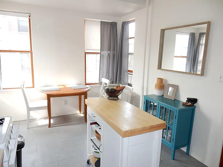 33 Garden St #3 — Photo 14