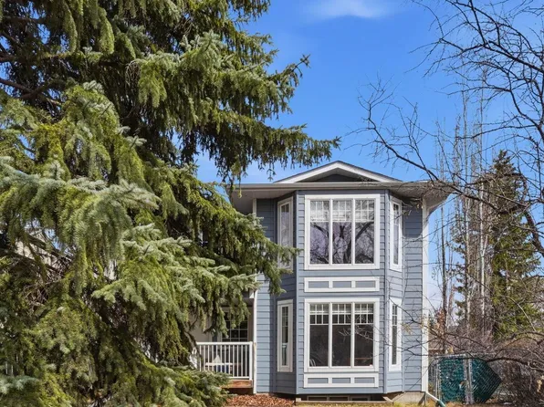 7235 112th St NW, Edmonton, AB T6G 1J4