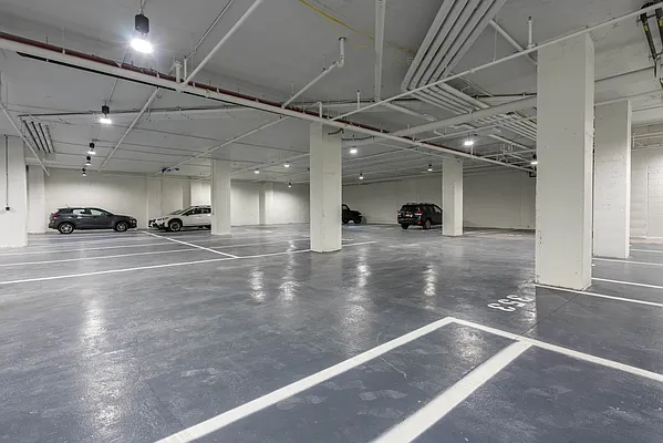 Rented by EXR | media 37