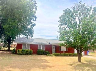 7 Mountain View Dr, Cache, OK 73527