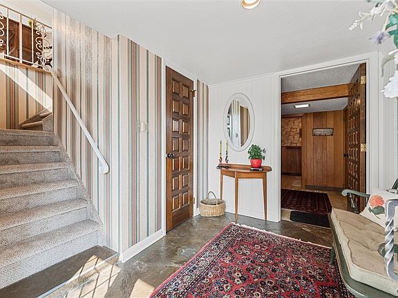 4th image of 4849 Glenfield Dr