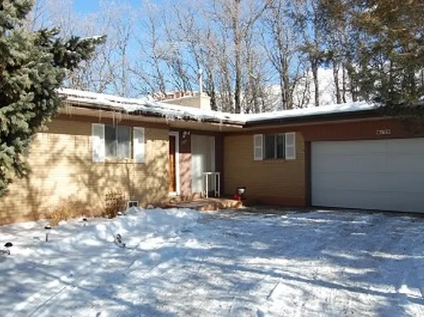 1320 Country Hills Dr, Ogden, UT 84403