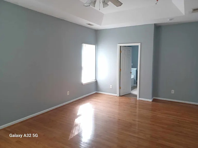 108 Adlett Ln — Photo 35