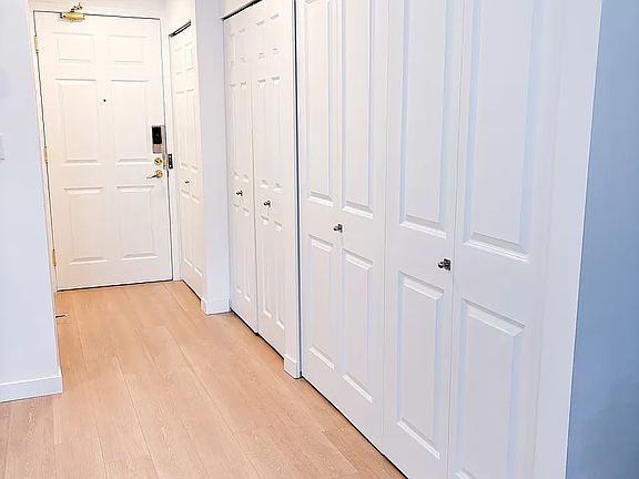 3rd image of 1188 Richards St #19XX