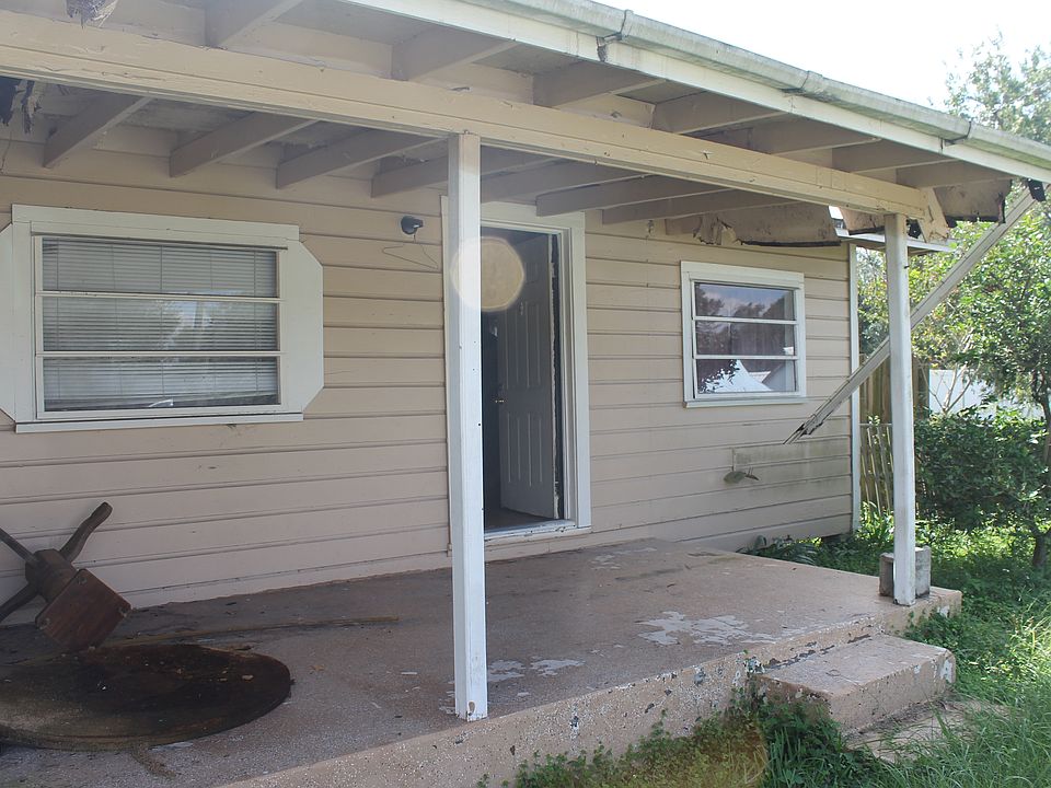 1st image of 306 NW 9th St